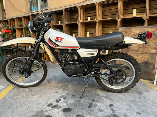 Vintage Yamaha-XT-250, Jg.1982