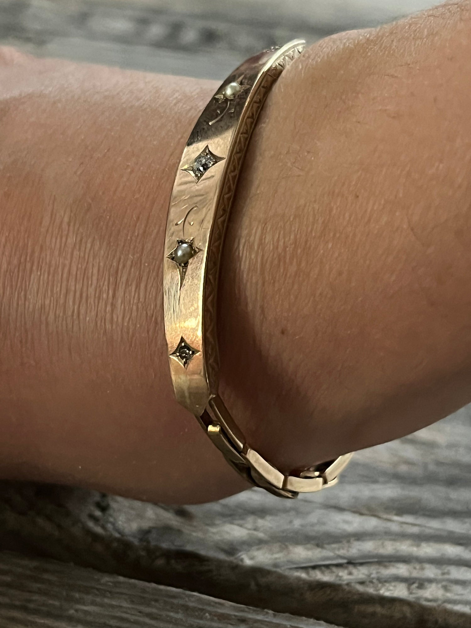 ANTIQUE JEWELRY