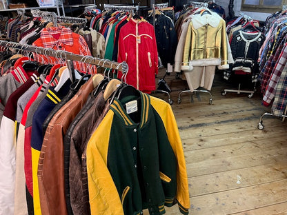 -Vintage-Clothing-Stock for Sale-  -1108- Styles-Total..!!